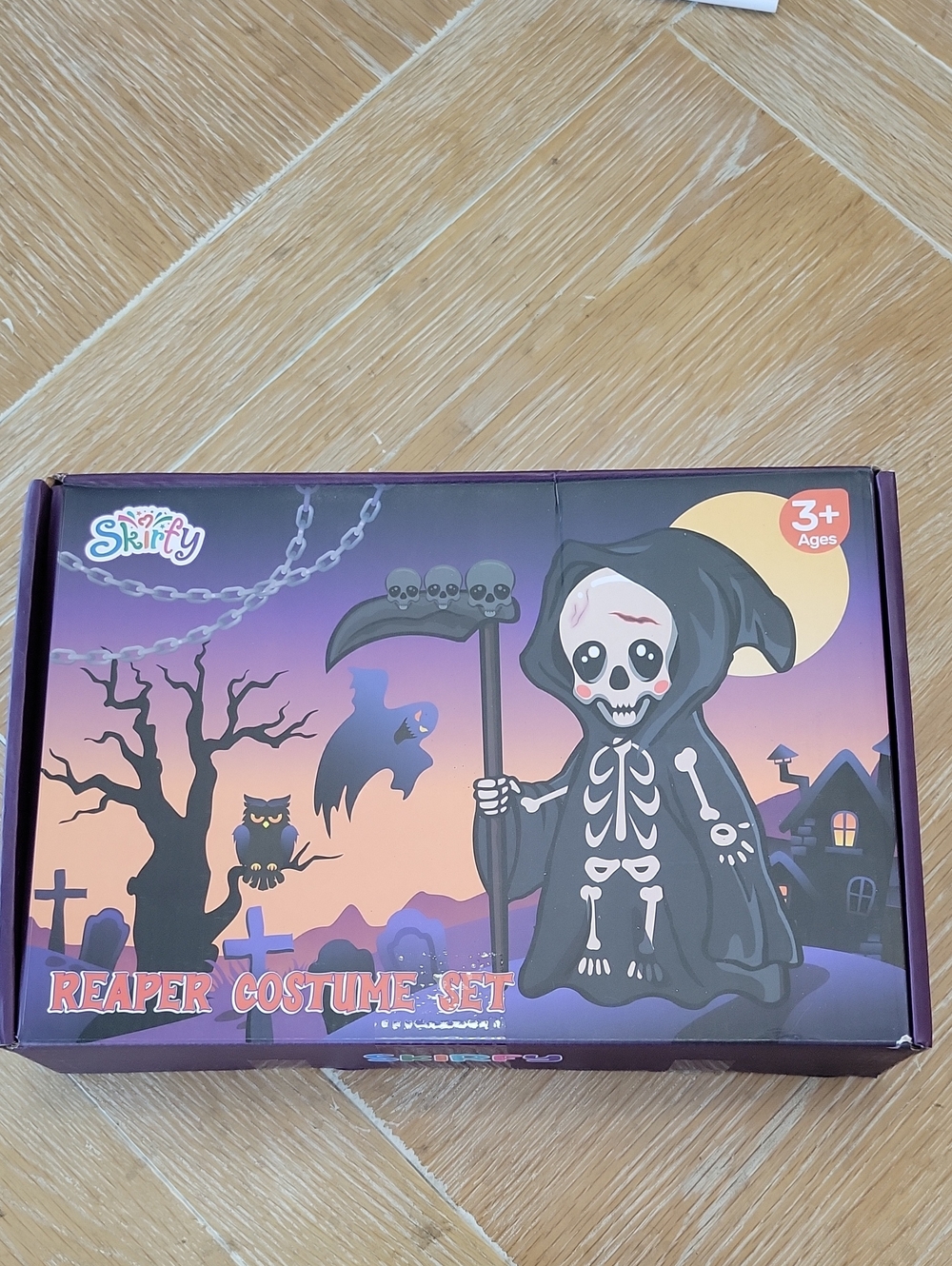 Kids Grim Reapet Costume Set Scythe Gloves Cloak Glasses Size Small NEW